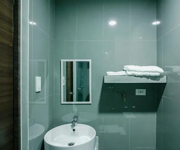 Serene Escape At Air Residences 2160 Makati *