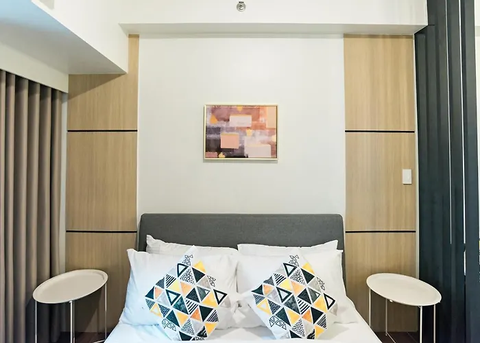 Serene Escape At Air Residences 2160 Makati Apartment Manila