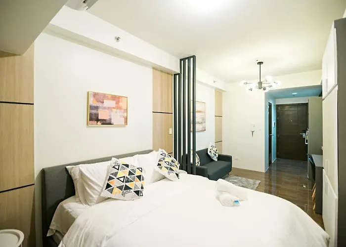 Apartment Serene Escape At Air Residences 2160 Makati *