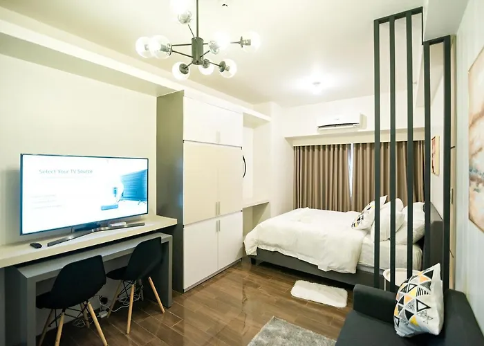 Serene Escape At Air Residences 2160 Makati Apartment