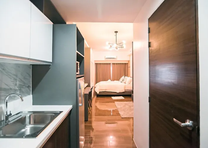 Apartment Serene Escape At Air Residences 2160 Makati Manila