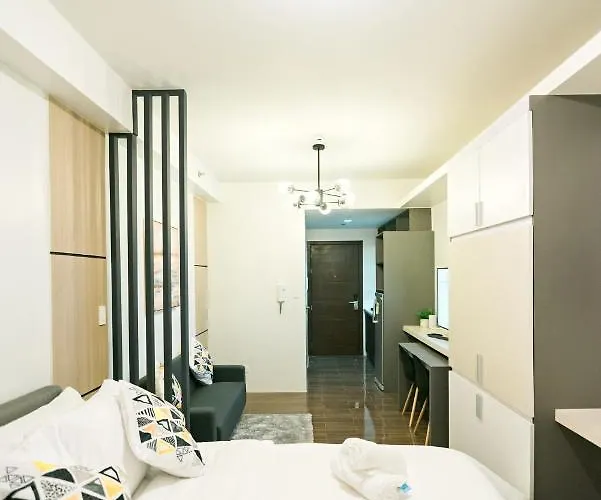 Apartment Serene Escape At Air Residences 2160 Makati