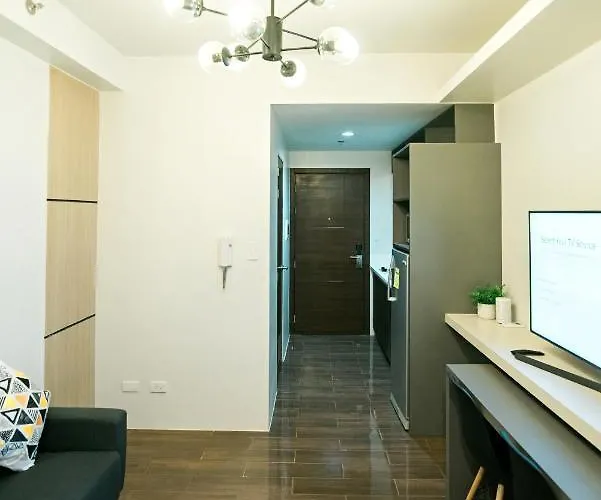 Apartment Serene Escape At Air Residences 2160 Makati